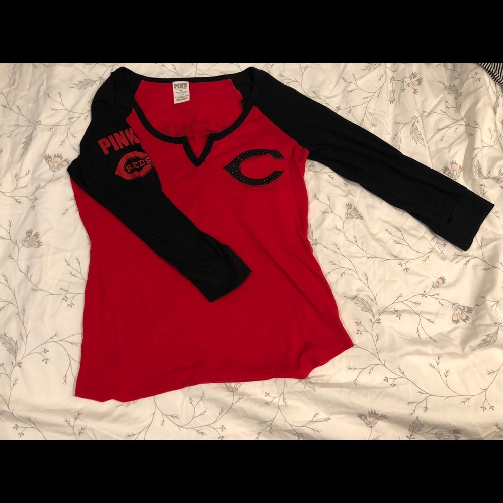 Reds baseball T-shirt